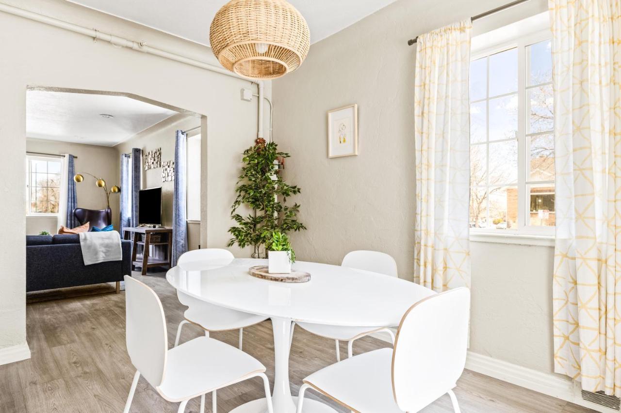 Stylish City Retreat - King Beds - Walk To Sloans Lake Денвер Екстер'єр фото